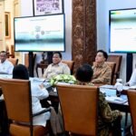 Presiden Prabowo Pimpin Rapat Penyelenggaraan Sekolah Rakyat Rintisan Tahun 2025