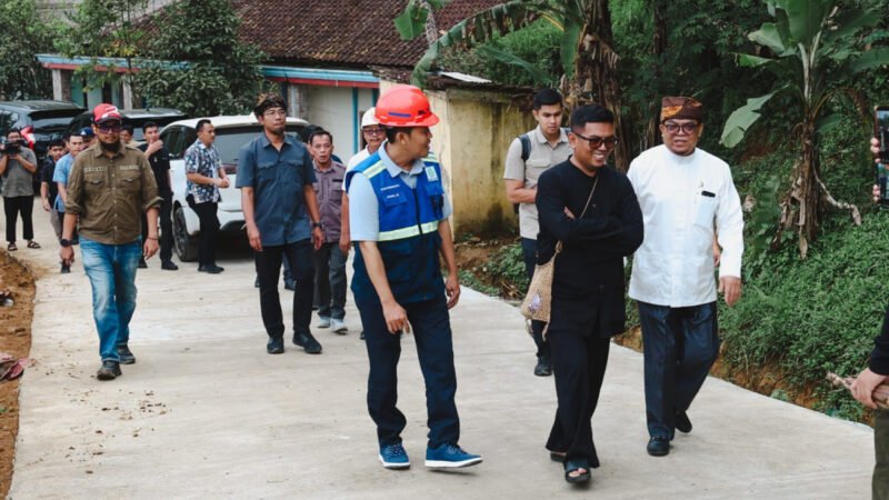 Program Bang Andra Hadir di Kasepuhan Cipinang, Jalan Desa Adat Mulus Usai 20 Tahun Penantian
