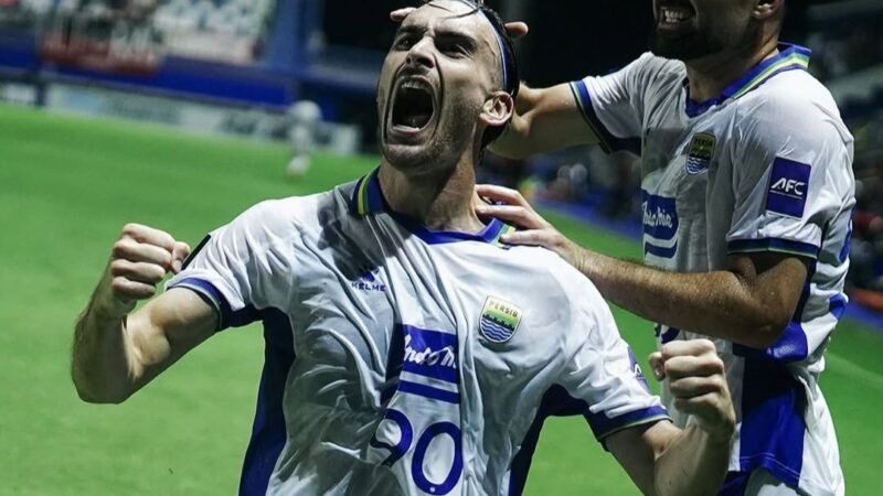 Malam Ini Pembuktian Kekuatan Persib Bandung Menggulung Selangor FC