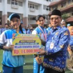 Bonus Rp 221,5 Juta untuk Atlet dan Pelatih POPNAS