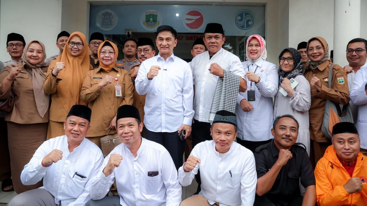 Wagub Banten Tinjau Samsat Cilegon, Tekankan Peningkatan Layanan dan Realisasi Pajak