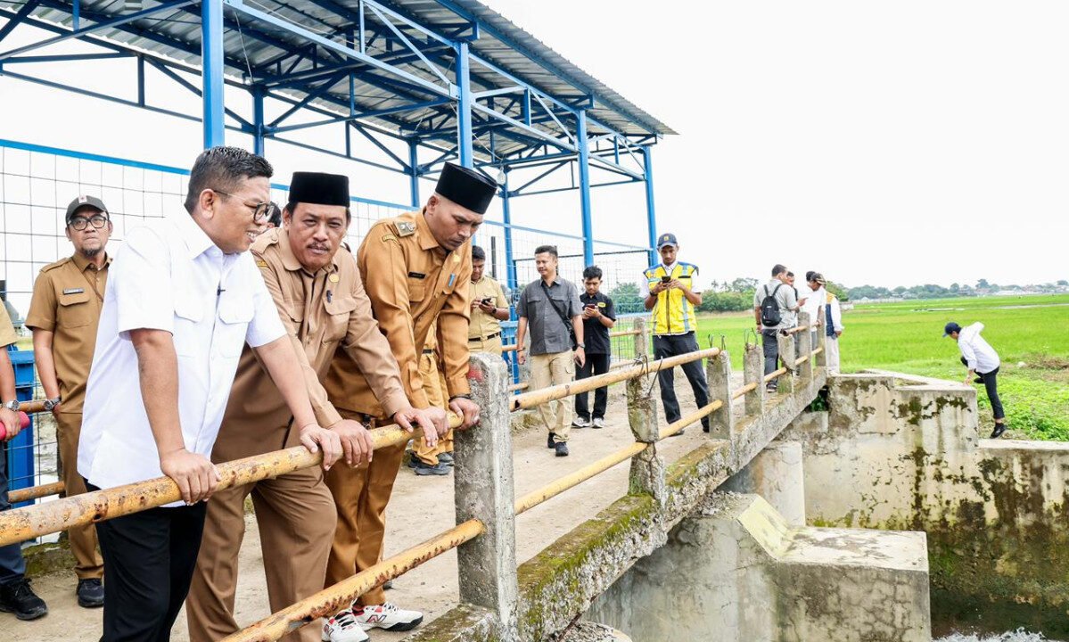 Gubernur Banten Tinjau Pintu Air Otomatis Bendung Sarakan, Klaim Efektif Tekan Risiko Banjir