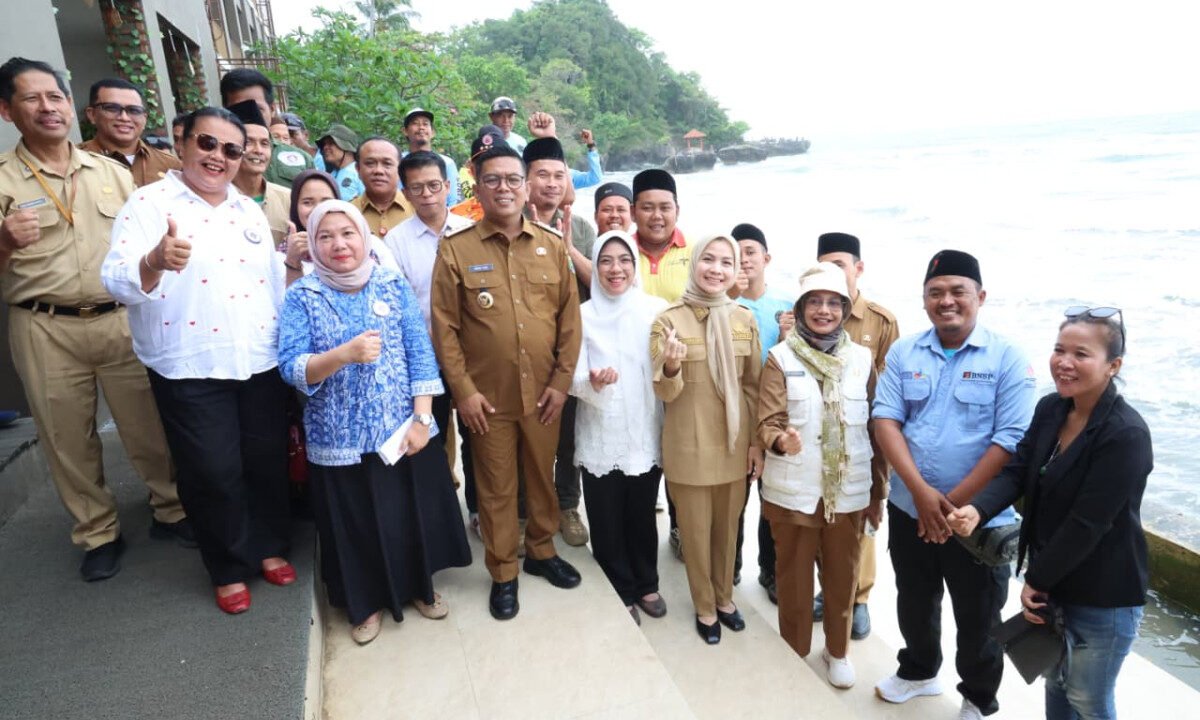 Sambut Libur Lebaran, Pemprov Banten Fokus Tata Destinasi Pantai Favorit