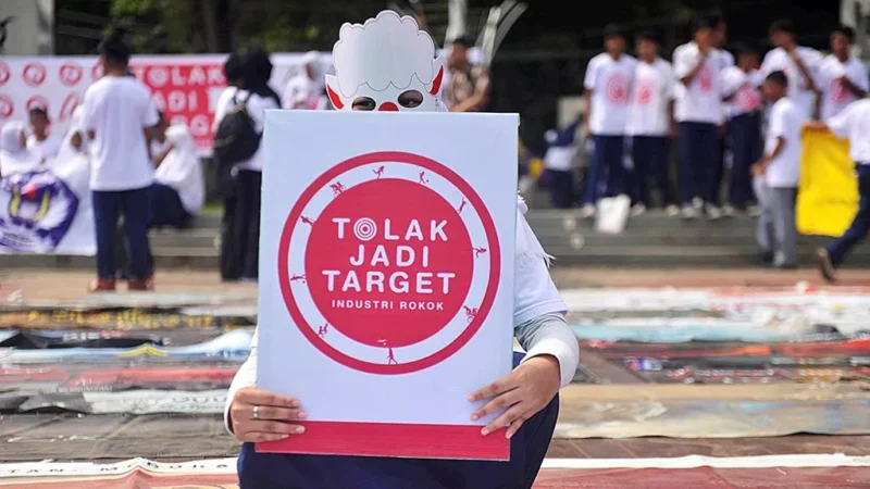 99 Persen Iklan Rokok Ilegal ada di Sekolah
